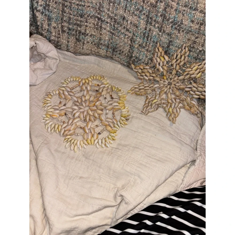 Vintage Handcrafted Cowrie Shell Placemats Set of 2 Starburst Boho Coastal Decor